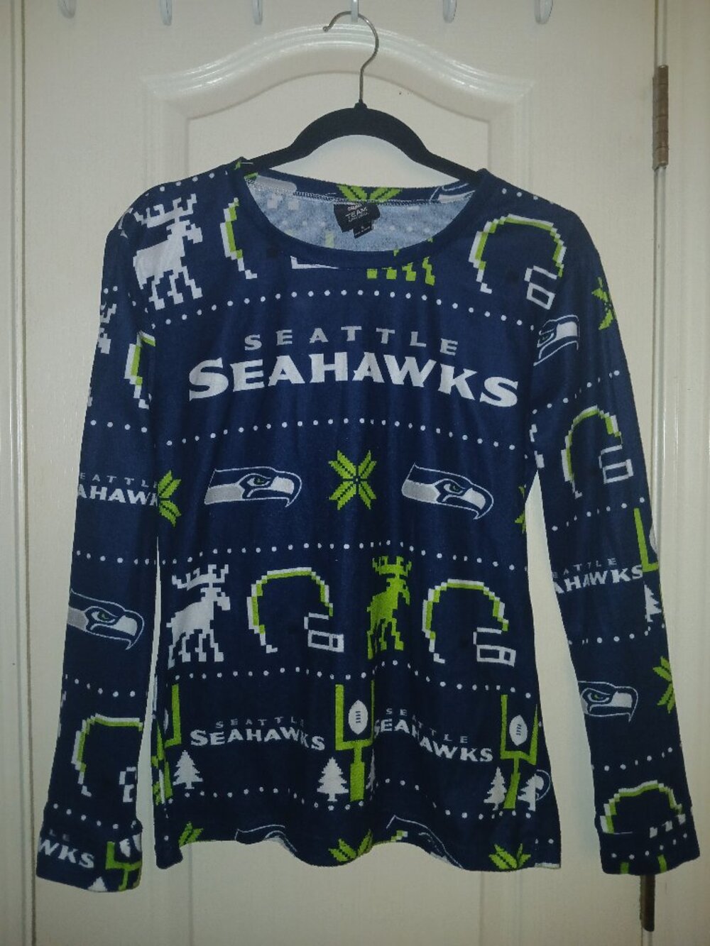 109 FOCO Seattle Seahawks NFL Wordmark Ugly Christmas Pajama Shirt Women's M